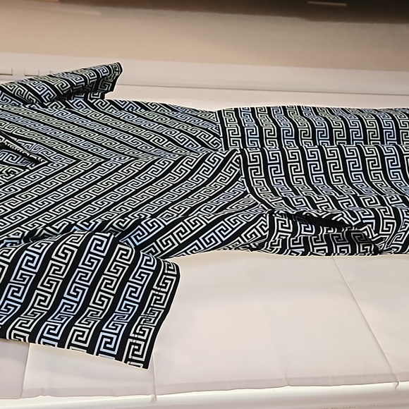 J. McLaughlin Dress Women Medium LAST CALL! MAKE OFFER! - Picture 4 of 7